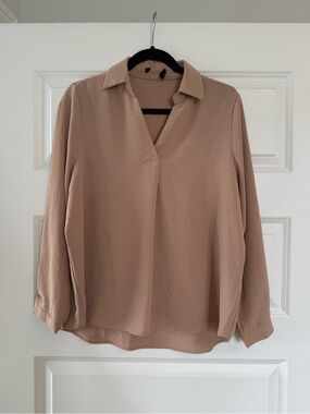 Joh Apparel WANDA LIGHTWEIGHT FLOWY WOVEN CREPE TOP